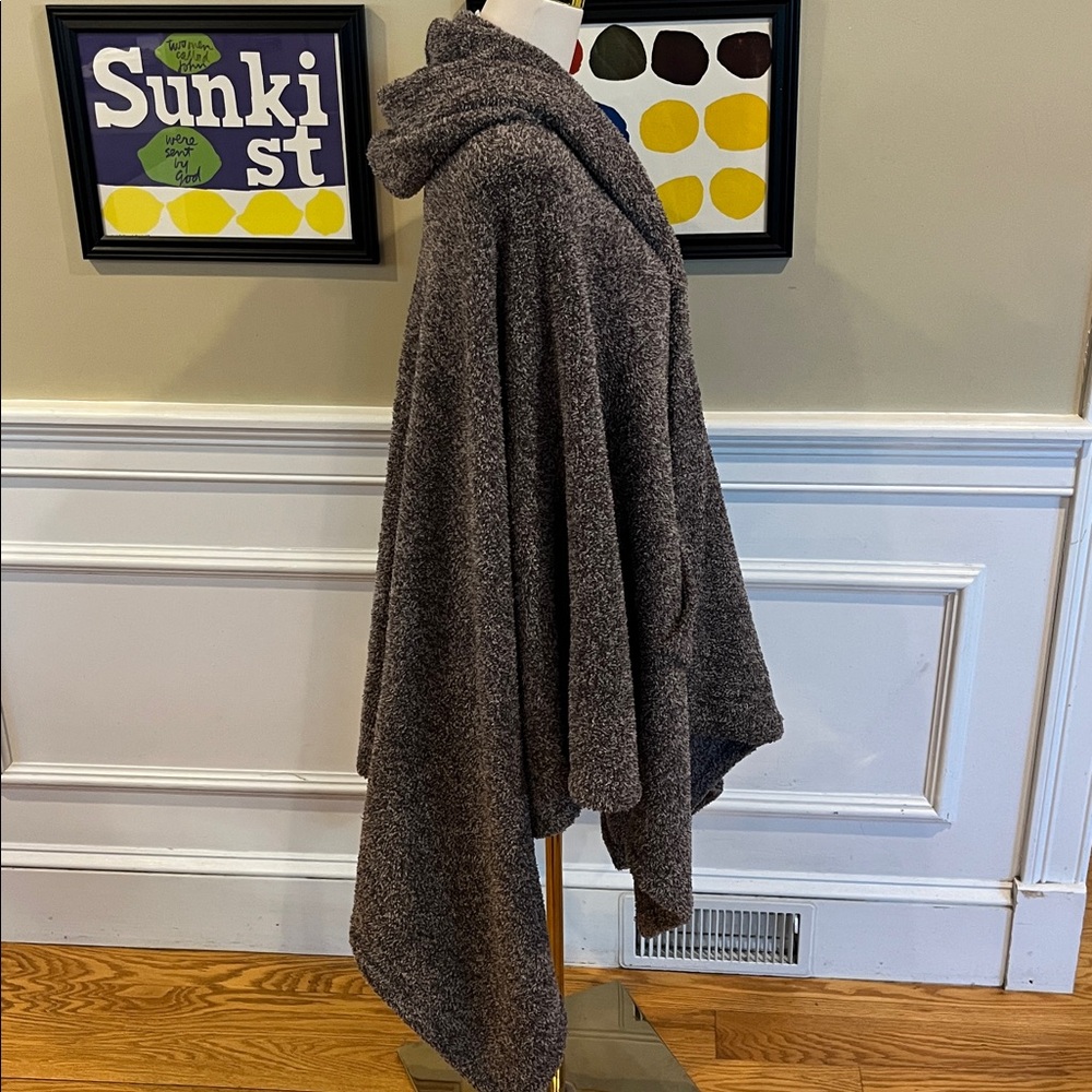 Kashwere Hooded Blanket Poncho - Picture 2 of 5